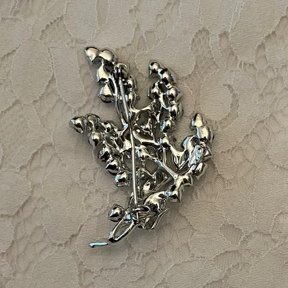 Blue & Aurora Borealis Crystal Floral Spray Brooch Silver Tone Vintage Style